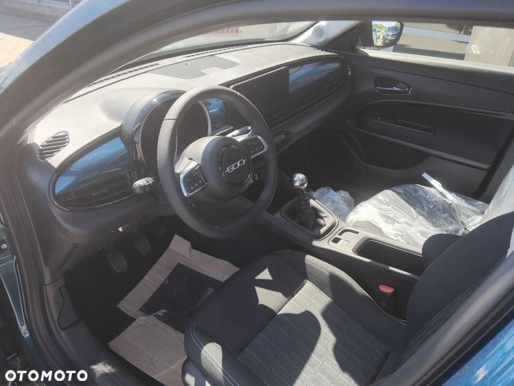 Fiat 600 1.2 Turbo Icon - 8