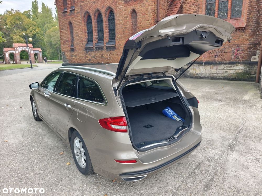 Ford Mondeo 2.0 EcoBlue Business Edition - 24