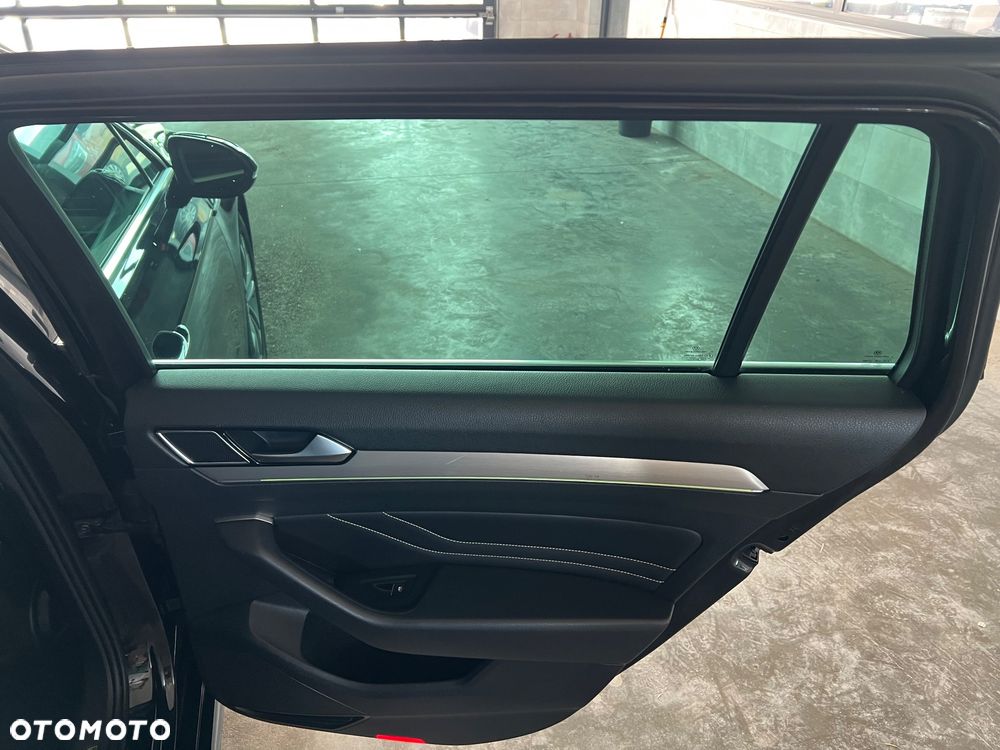 Volkswagen Passat 2.0 TDI EVO Business - 26