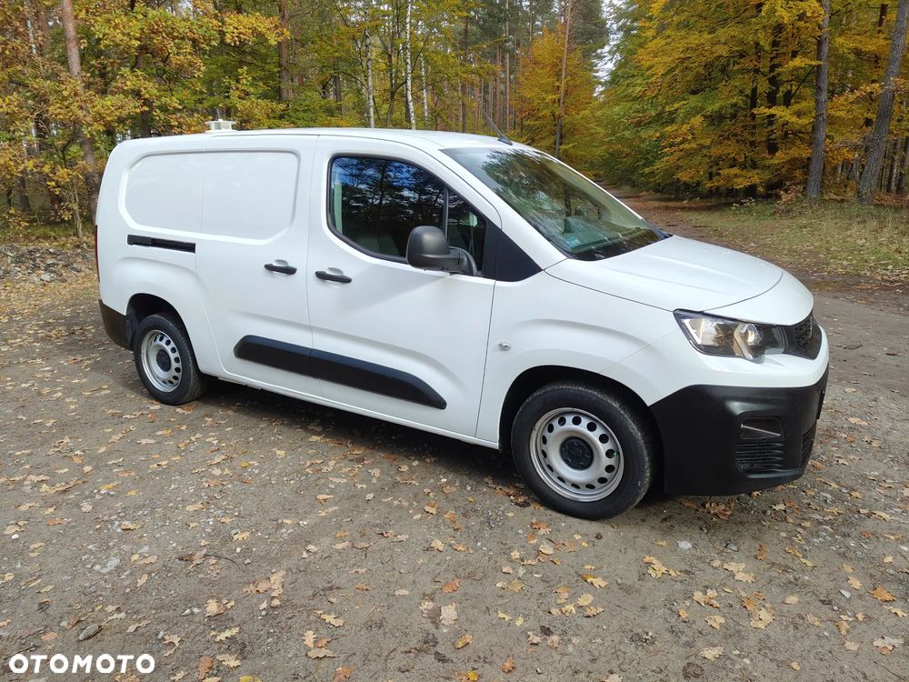 Peugeot Partner - 8