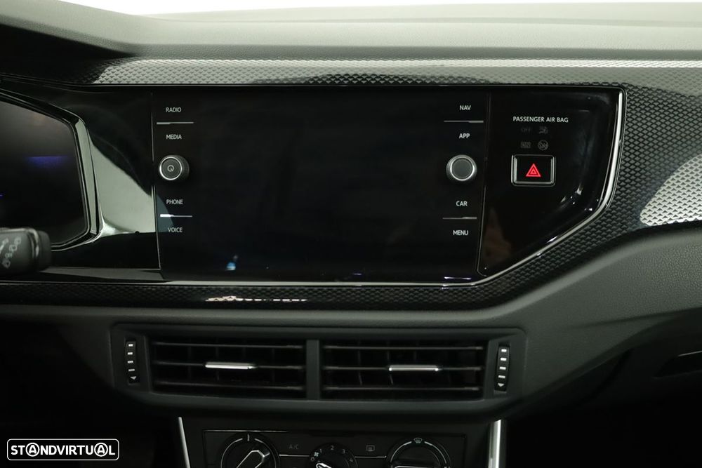 VW Taigo 1.0 TSI Urban DSG - 9