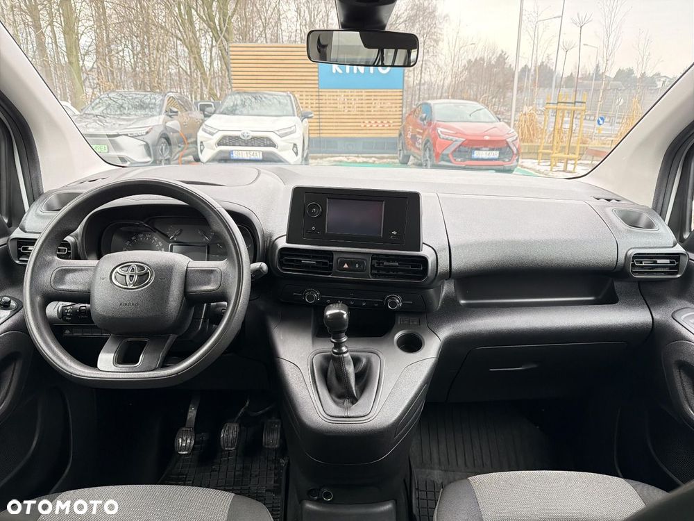 Toyota Proace City Verso 1.5 D-4D Combi - 10