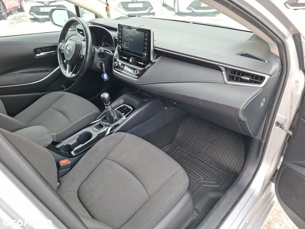 Toyota Corolla 1.6 Premium EU6 - 9