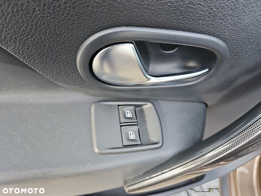 Dacia Sandero Stepway 0.9 TCe Laureate S&S - 21