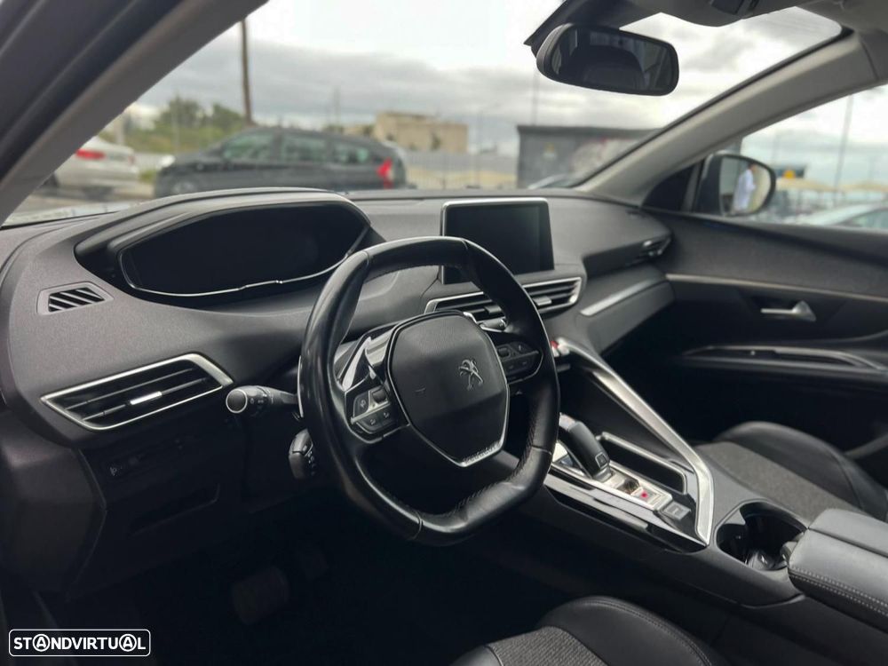 Peugeot 5008 1.5 BlueHDi Allure Pack EAT8 - 9