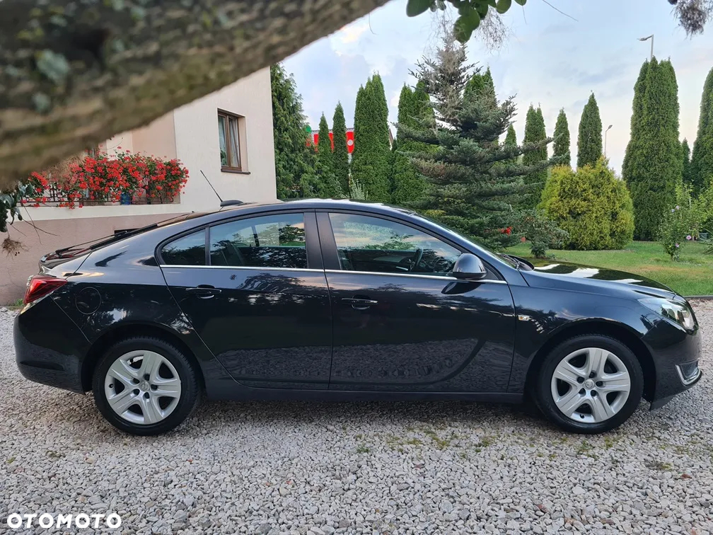 Opel Insignia 1.4 T Edition S&S - 8