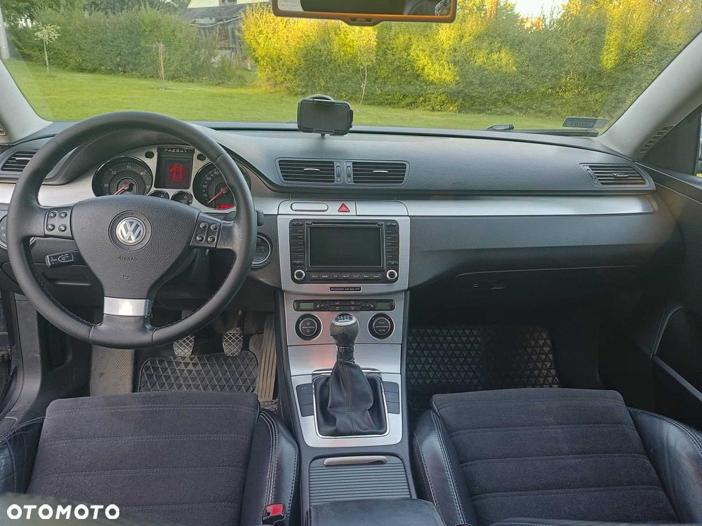 Volkswagen Passat Variant - 12