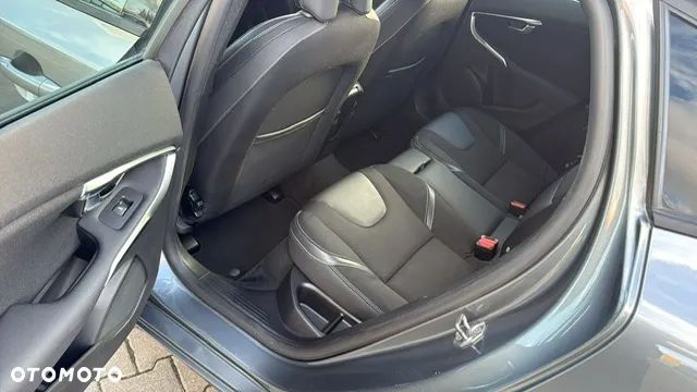 Volvo V40 D2 Drive-E Kinetic - 29