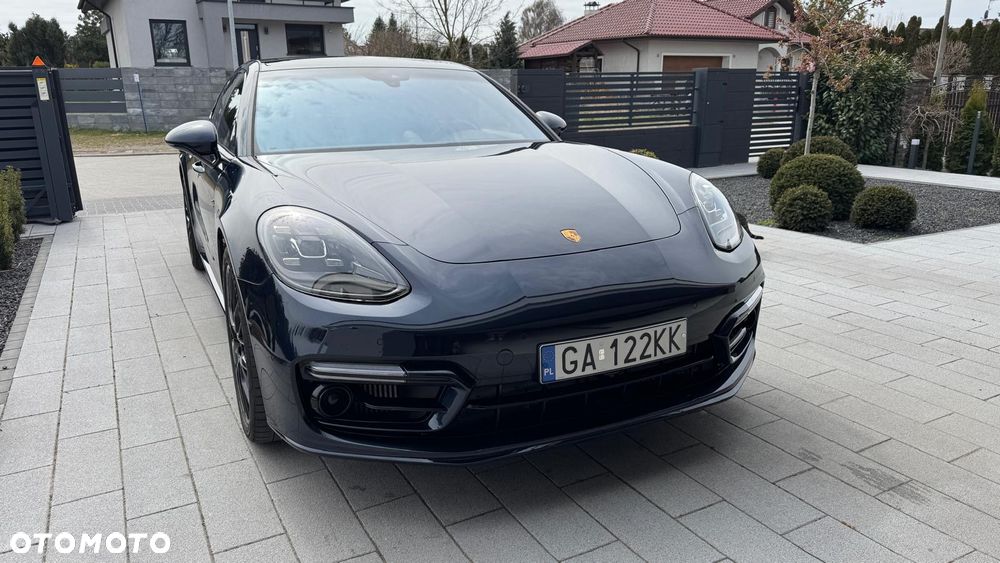 Porsche Panamera 4S E-Hybrid - 4