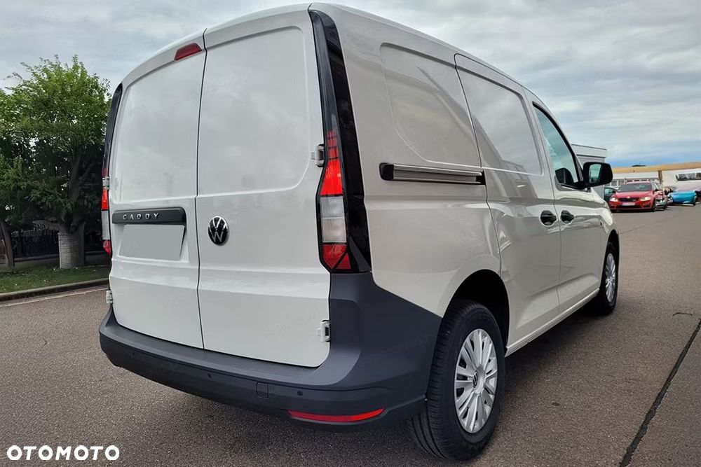 Volkswagen Caddy L1H1 2.0 102KM - 9