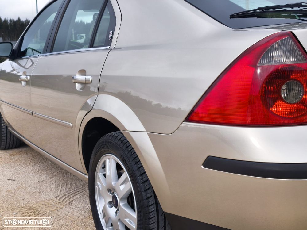 Ford Mondeo 2.0 TDCI Ghia Executive - 6
