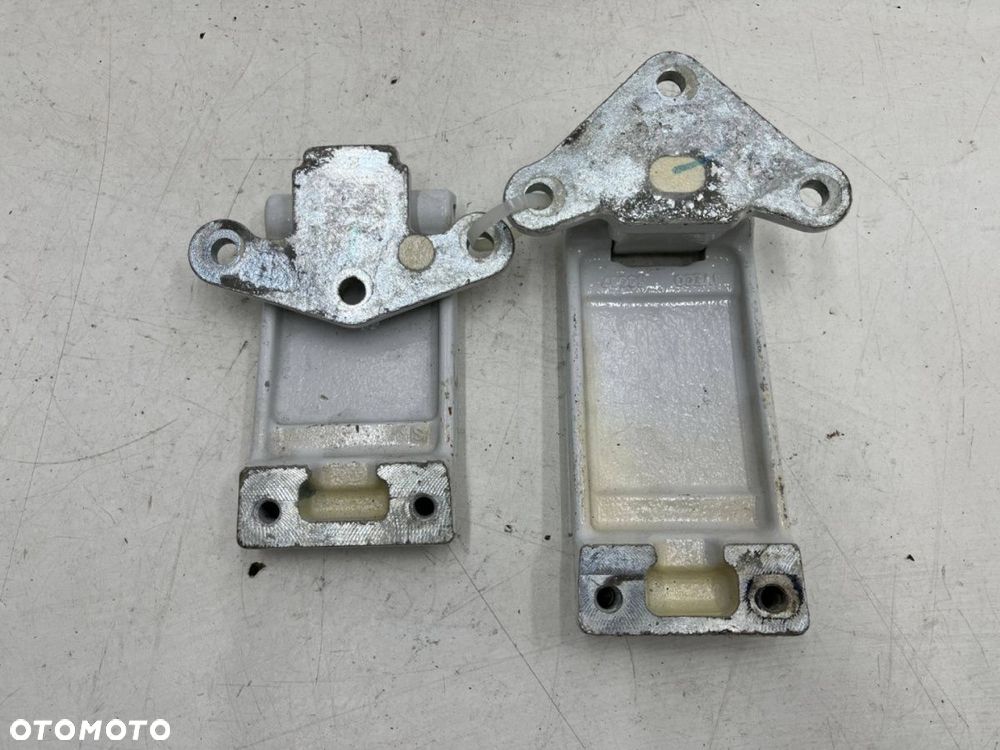 Zawias drzwi Iveco Daily 4 IV 14r.- zawiasy 180 stopni lewych prawych tylnych drzwi bagażnika - 9