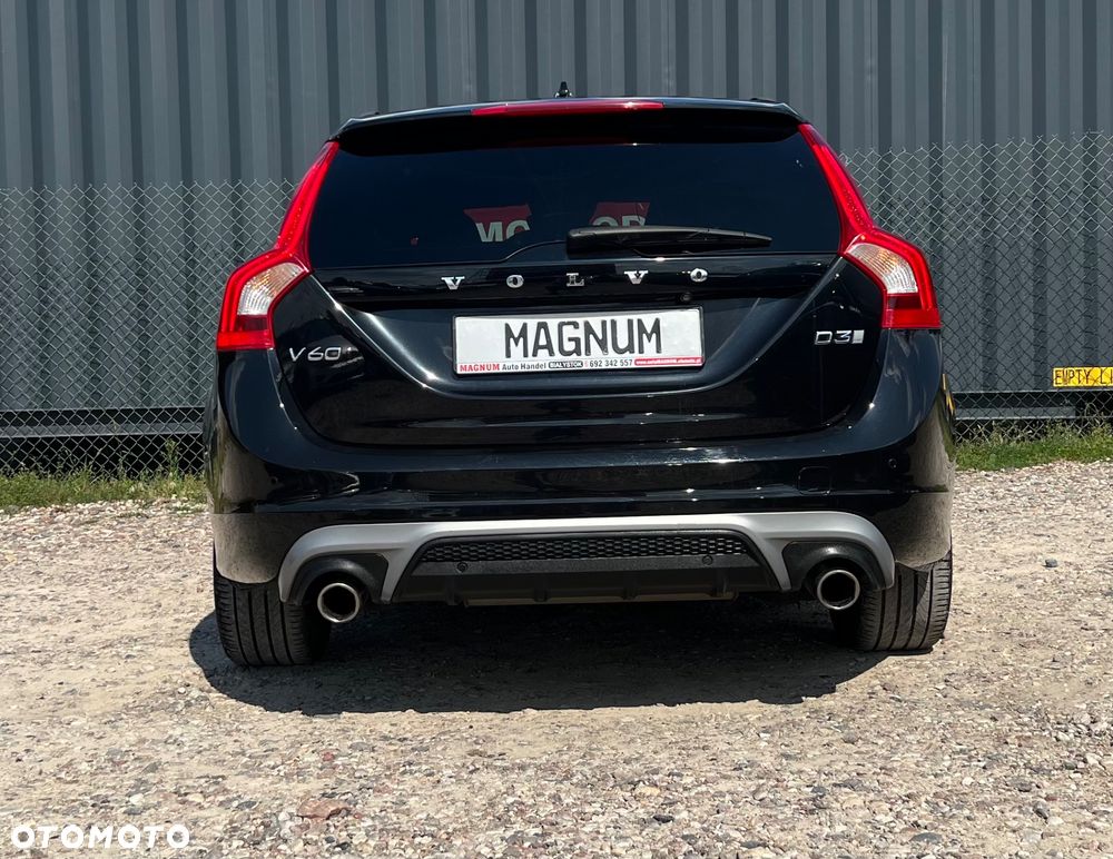 Volvo V60 D3 Drive-E R-Design Momentum - 35