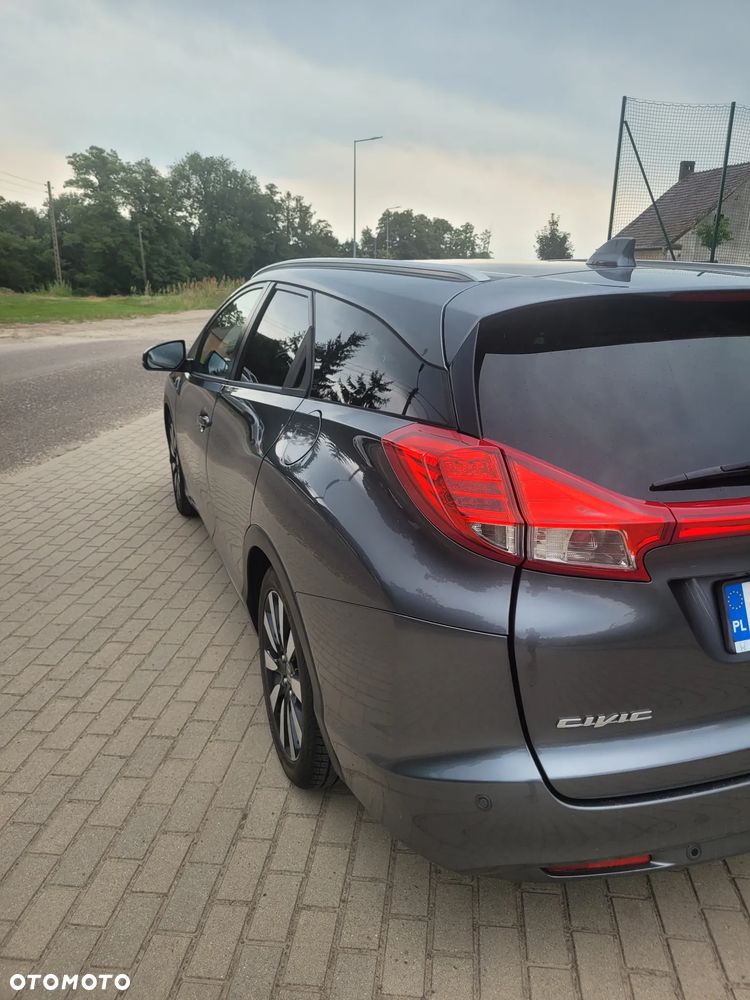Honda Civic 1.8 i-VTEC Automatik Executive - 4