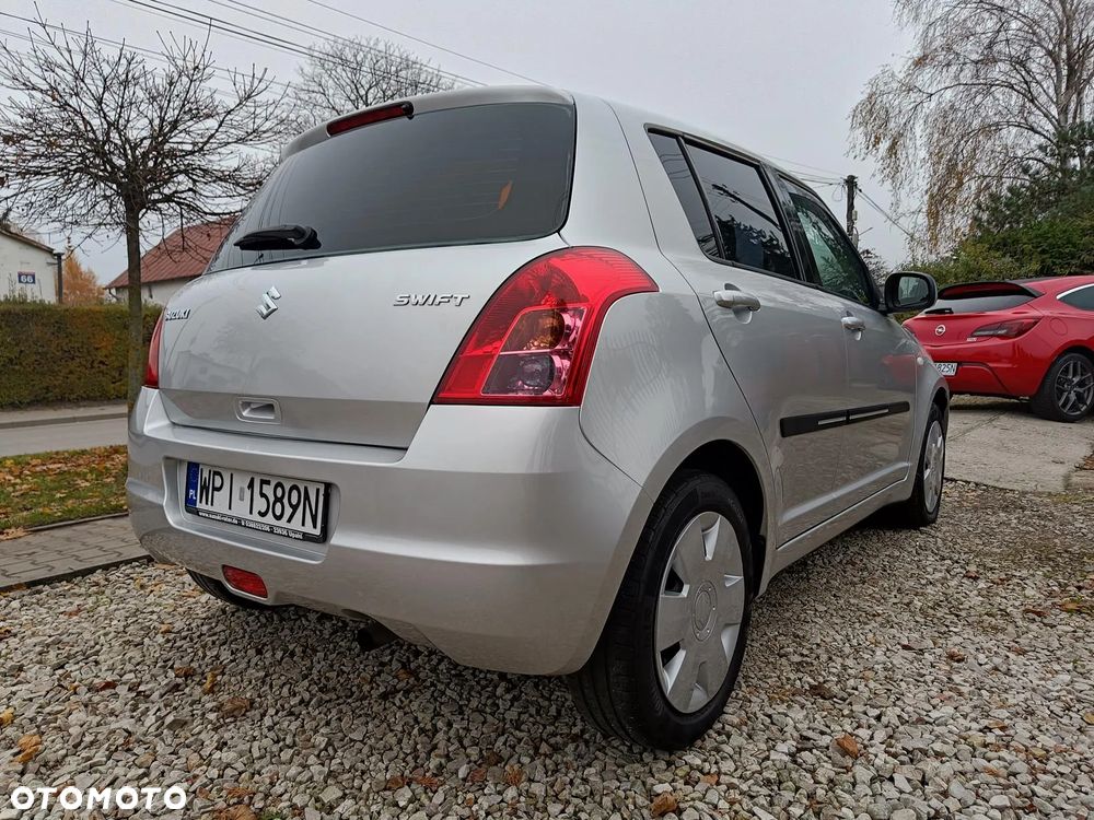 Suzuki Swift 1.3 Comfort - 8