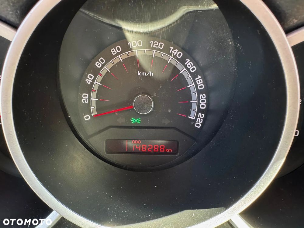 Kia Venga - 20
