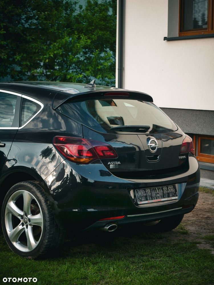 Opel Astra - 2