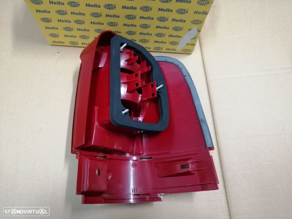 Farolim de trás esquerdo Vw Sharan e Seat Alhambra 2001- NOVOS - 2