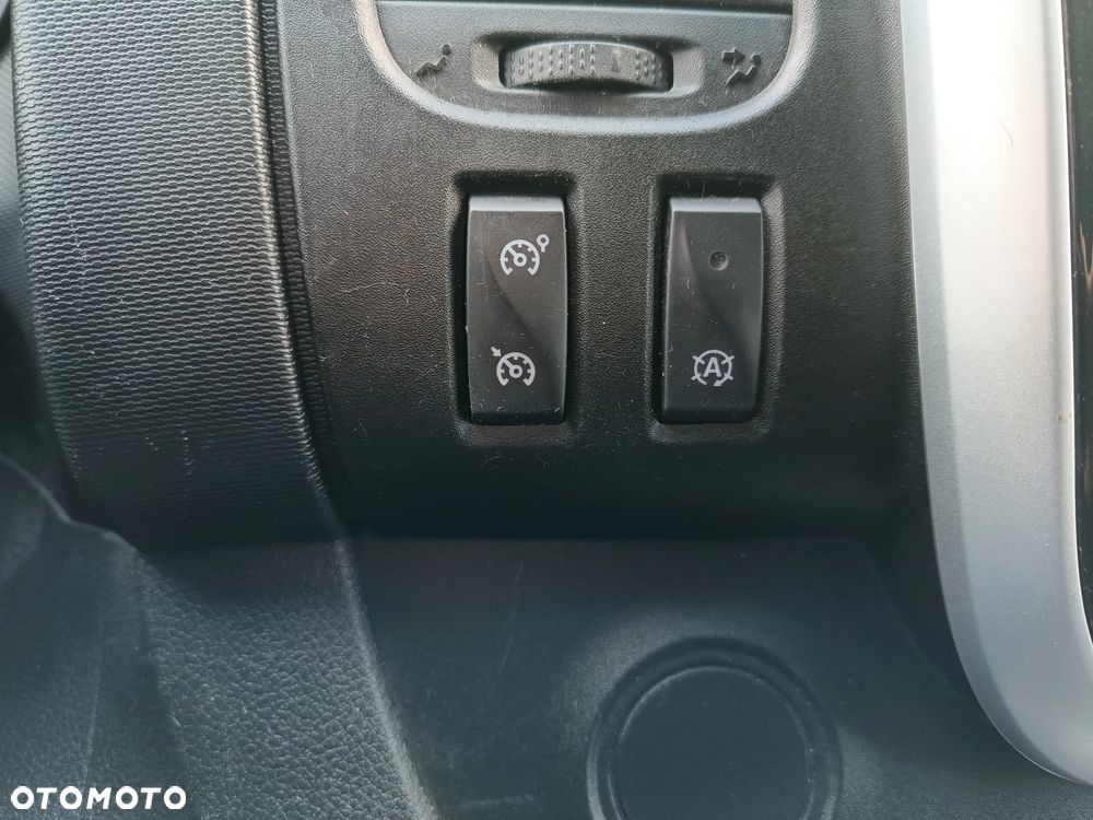 Opel Vivaro LONG L2H1 1.6 diesel 125kM 2019rok 155tyś.km EURO 6! AUTO W PEŁNI SPRAWNE, NIE WYMAGA WKŁADU FINANSOWEGO!!!SPROWADZONY ZE SZWECJI- ZAREJESTROWANY! - 33