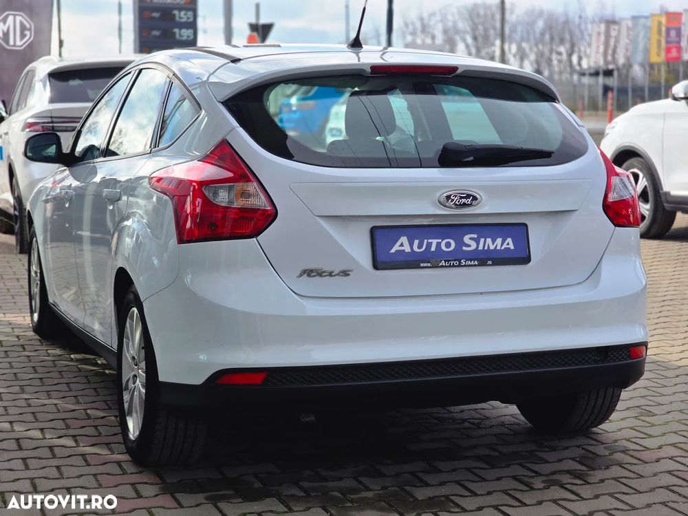 Ford Focus - 5
