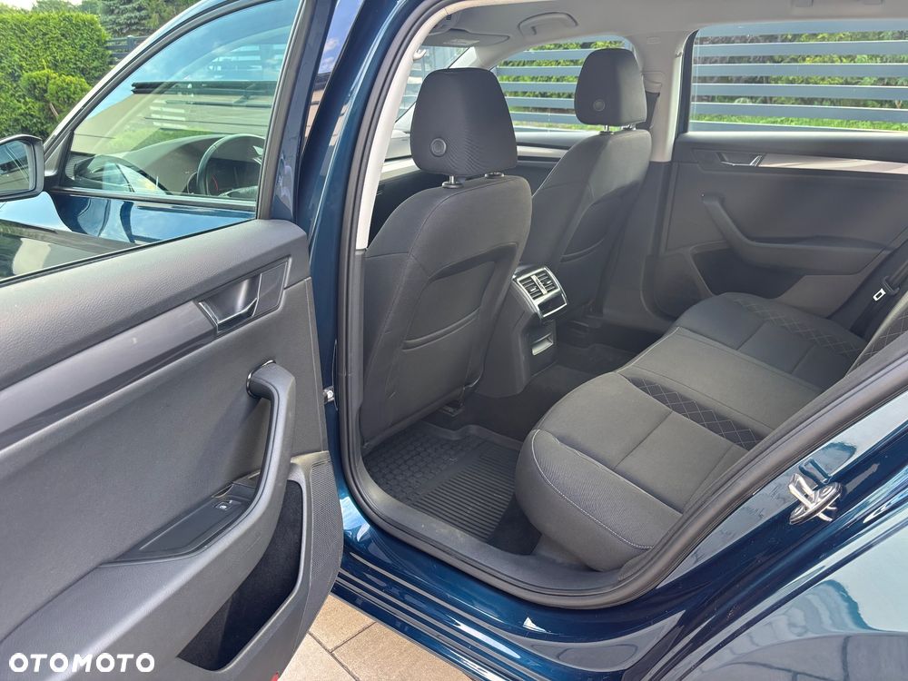 Skoda Superb - 38