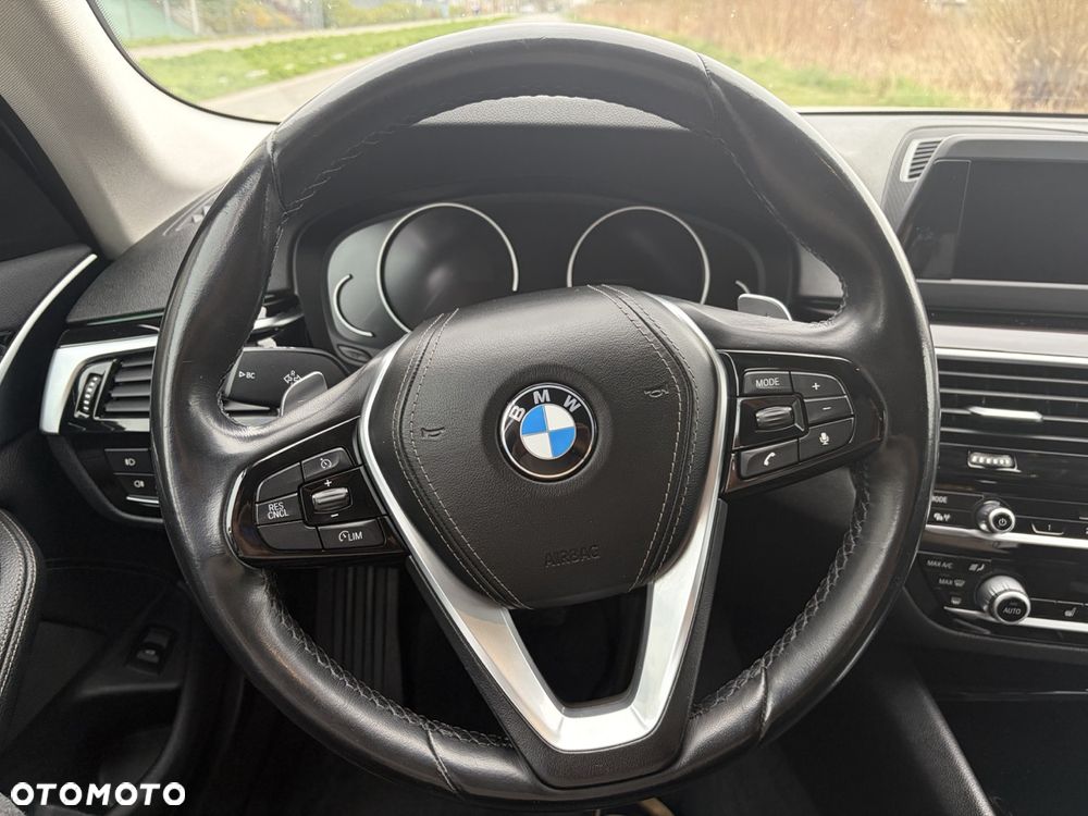BMW Seria 5 518d Advantage - 3