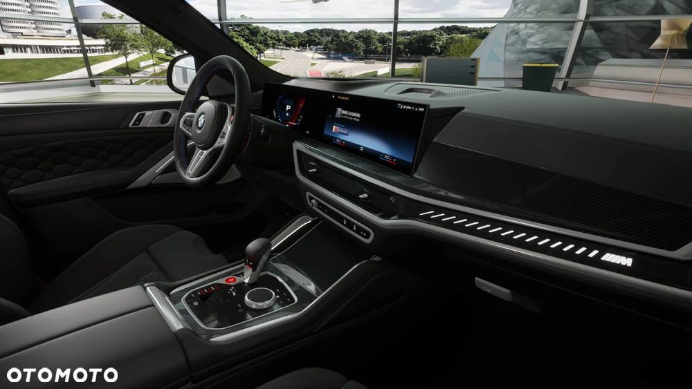 BMW X6M - 12