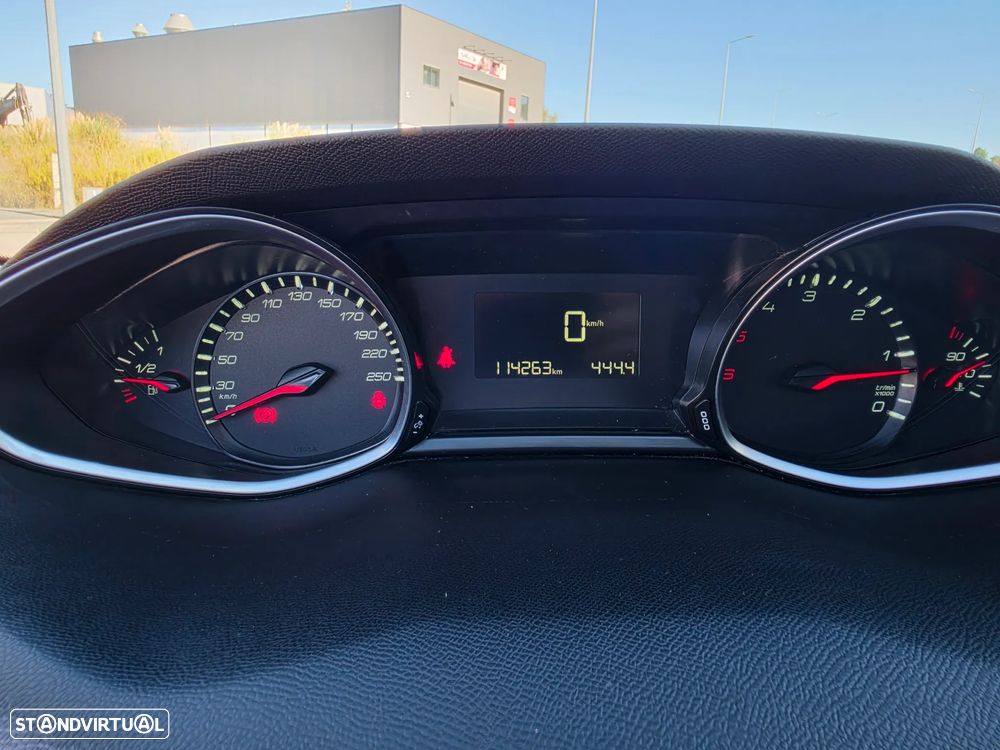 Peugeot 308 SW 1.5 BlueHDi Style - 19