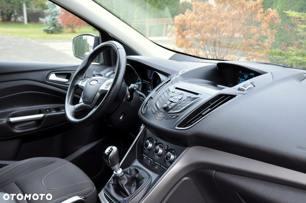 Ford Kuga - 18