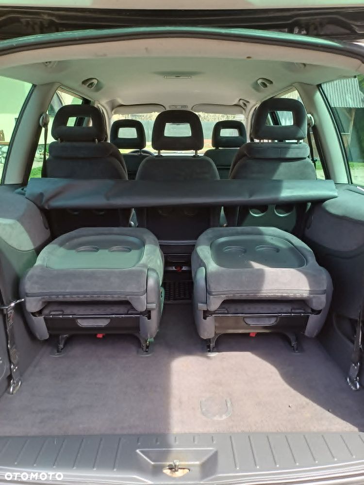 Volkswagen Sharan 1.9 TDI Comfortline - 10