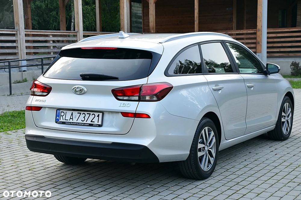 Hyundai i30 1.4 T-GDI Family+ - 9