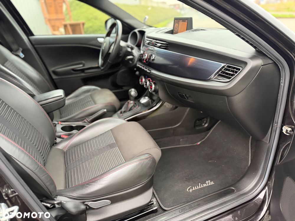 Alfa Romeo Giulietta 1.4 TB MultiAir Distinctive TCT - 18