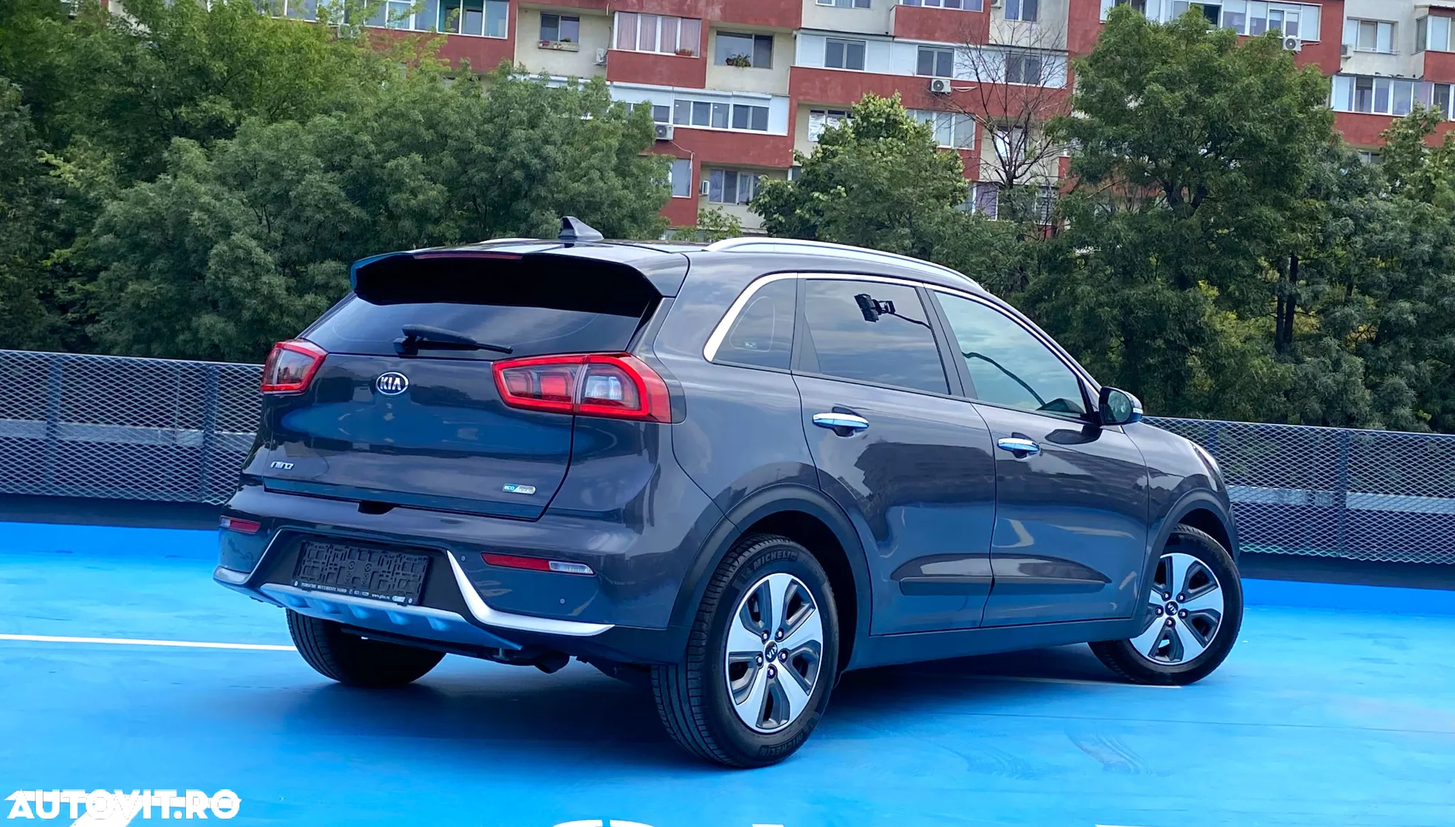Kia Niro 1.6 GDI HEV 2WD OPF Aut. Edition 7 - 21