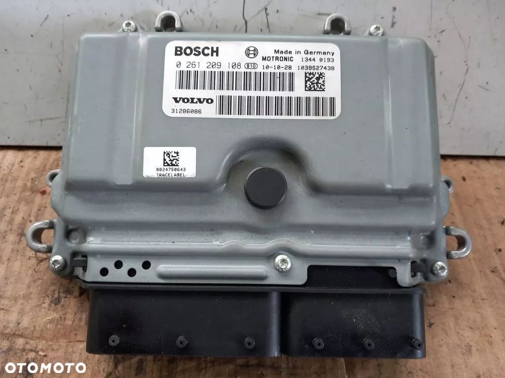 KOMPUTER STEROWNIK VOLVO V70 III 2.5T 31286086 - 3