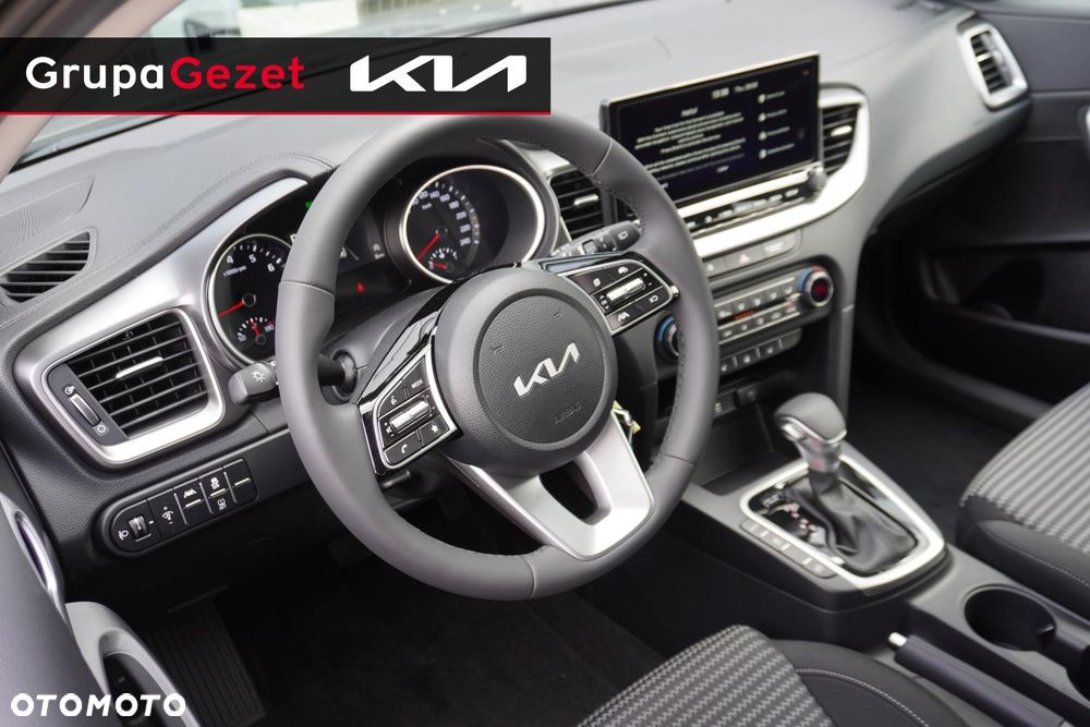 Kia XCeed - 4
