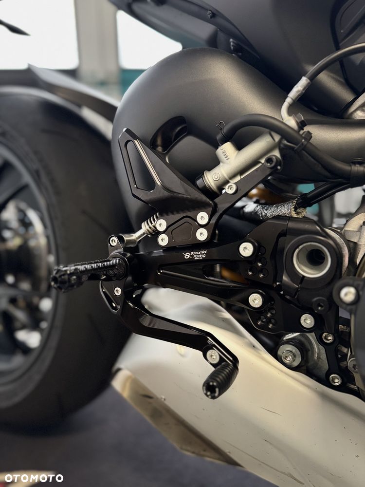 Ducati Streetfighter V4 - 5