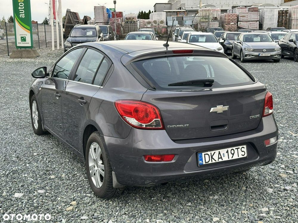 Chevrolet Cruze 2.0 D LT - 8