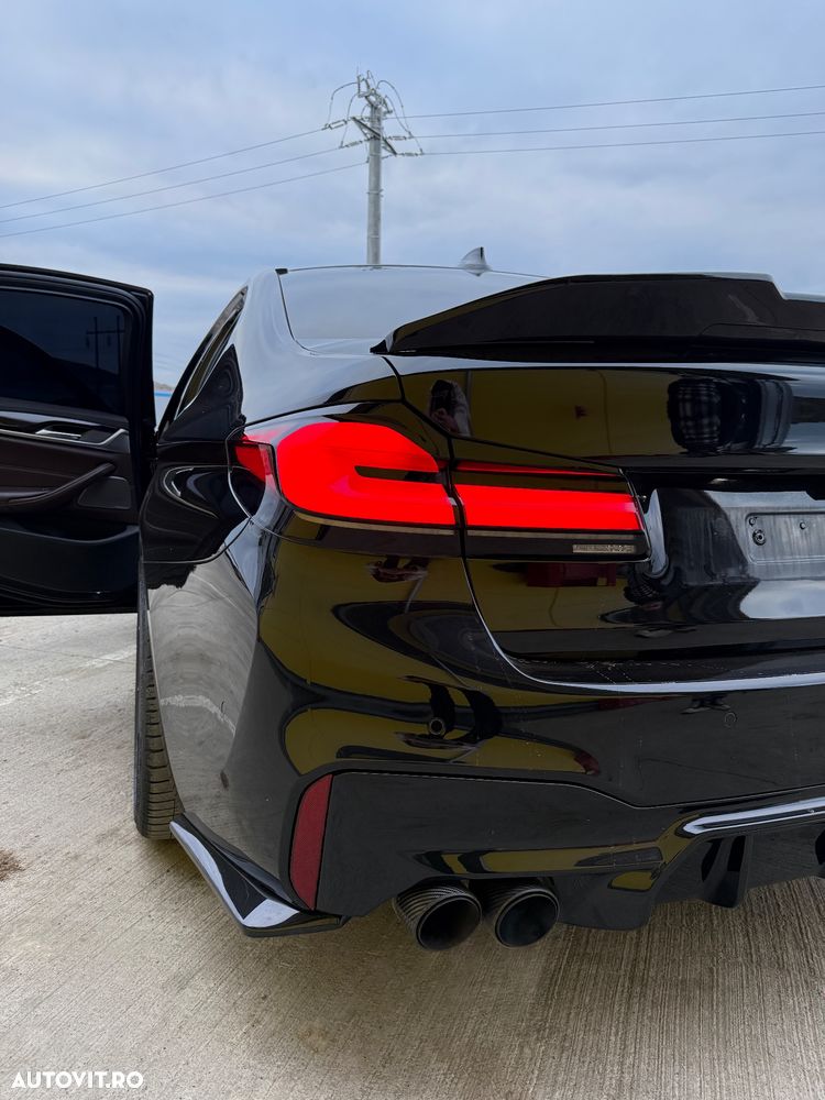 BMW Seria 5 530i xDrive AT - 37