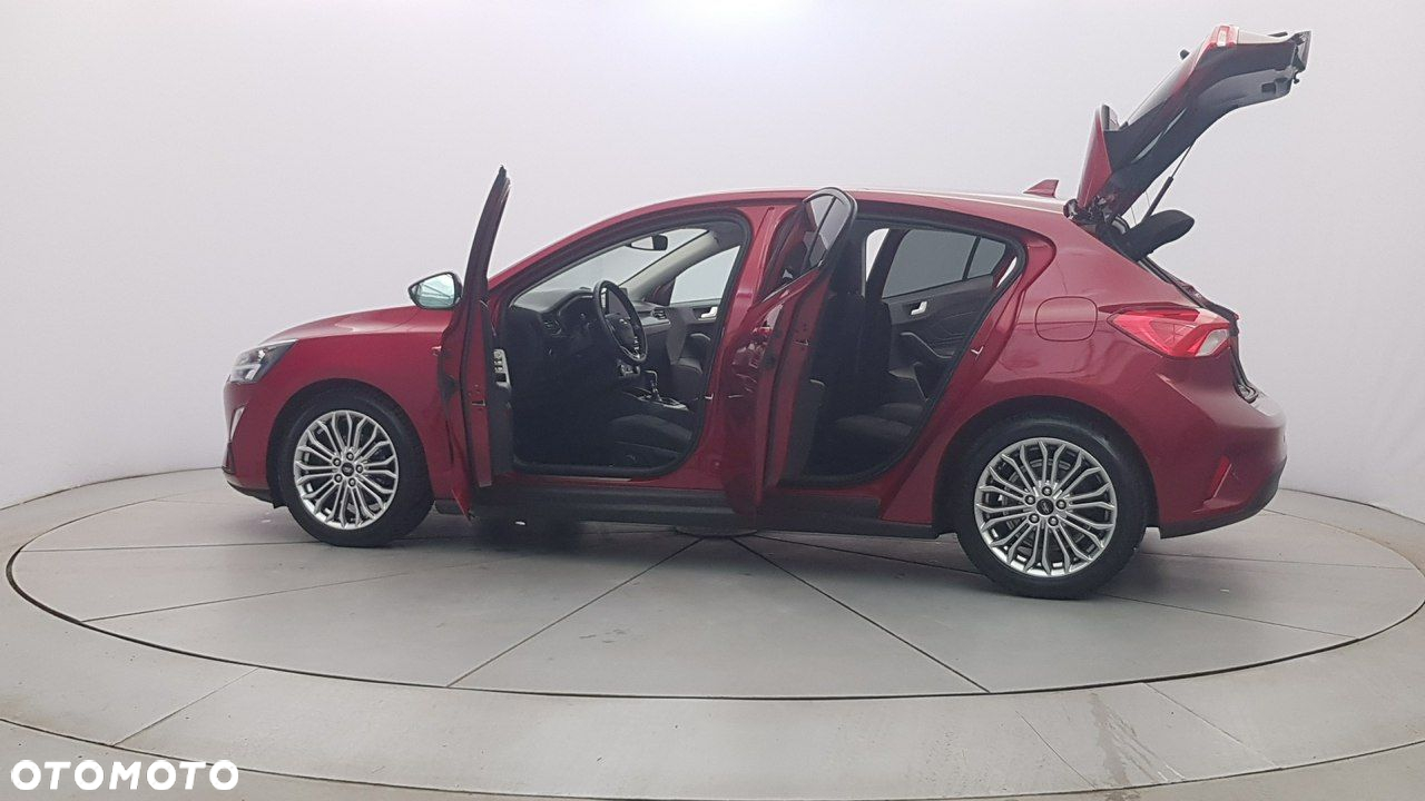 Ford Focus - 11