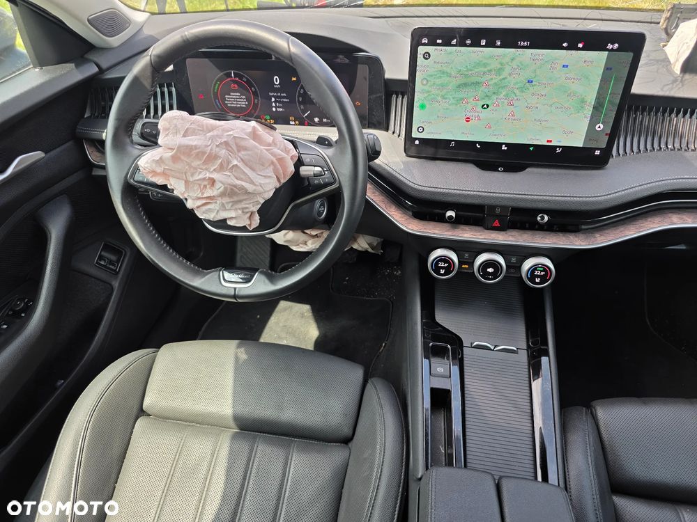 Skoda Superb 1.5 TSI iV DSG L&K - 16