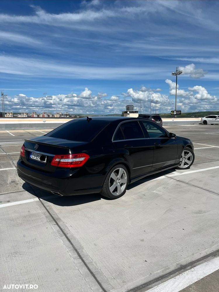 Mercedes-Benz E - 7