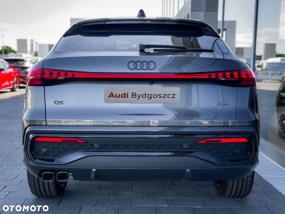 Audi Q5 Sportback - 13