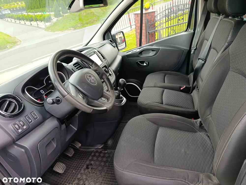 Opel Vivaro L1H1 2,7t Sport - 12