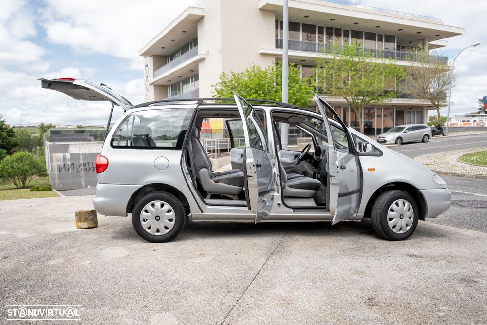 SEAT Alhambra 1.9 TDI SE - 24