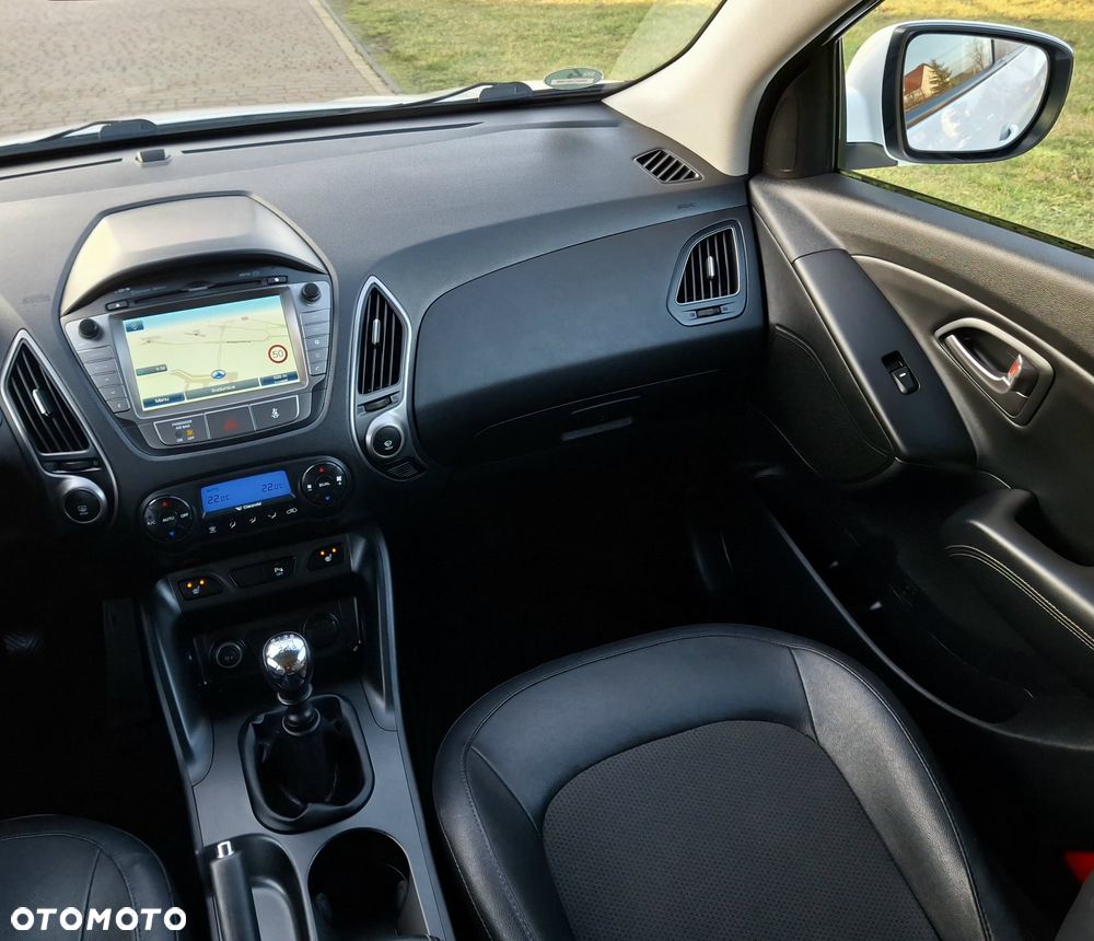 Hyundai ix35 2.0 CRDi 4WD Premium - 25