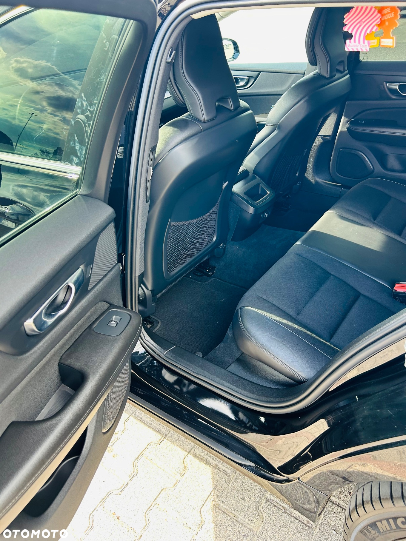 Volvo V60 D4 AWD Momentum - 16