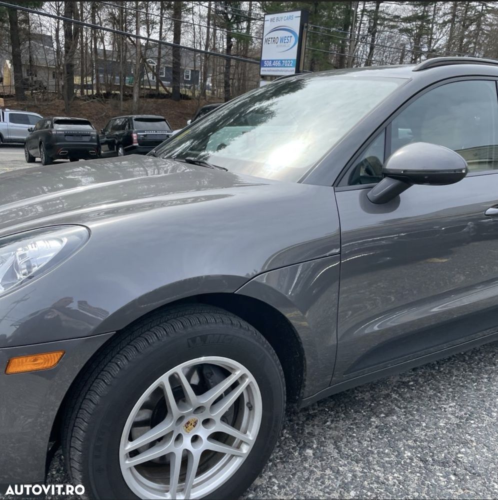 Porsche Macan Standard - 3