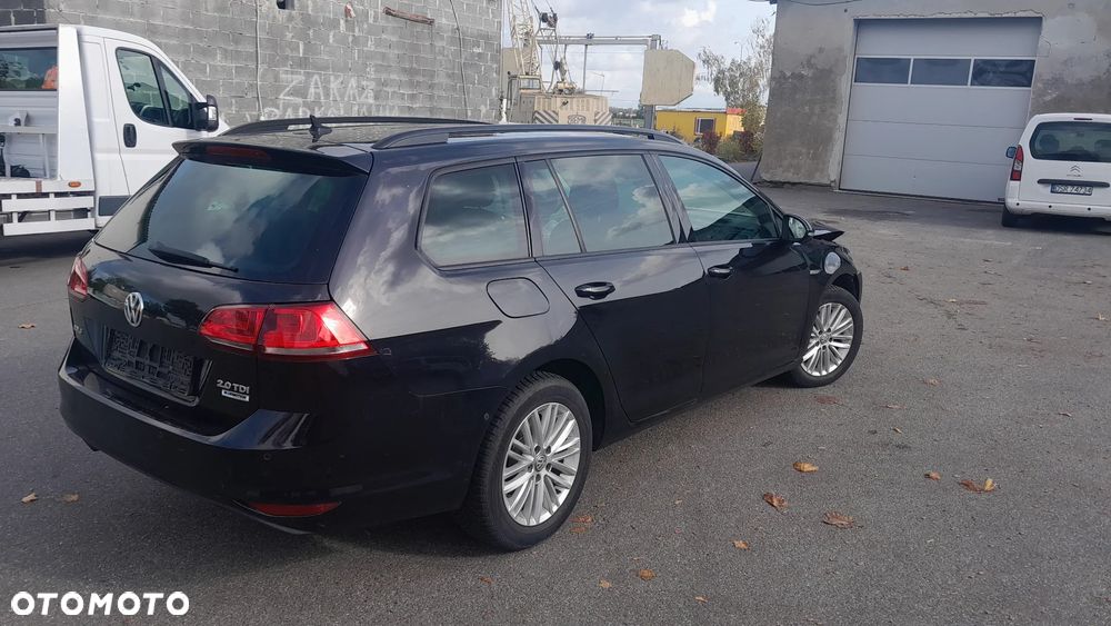 Volkswagen Golf - 4