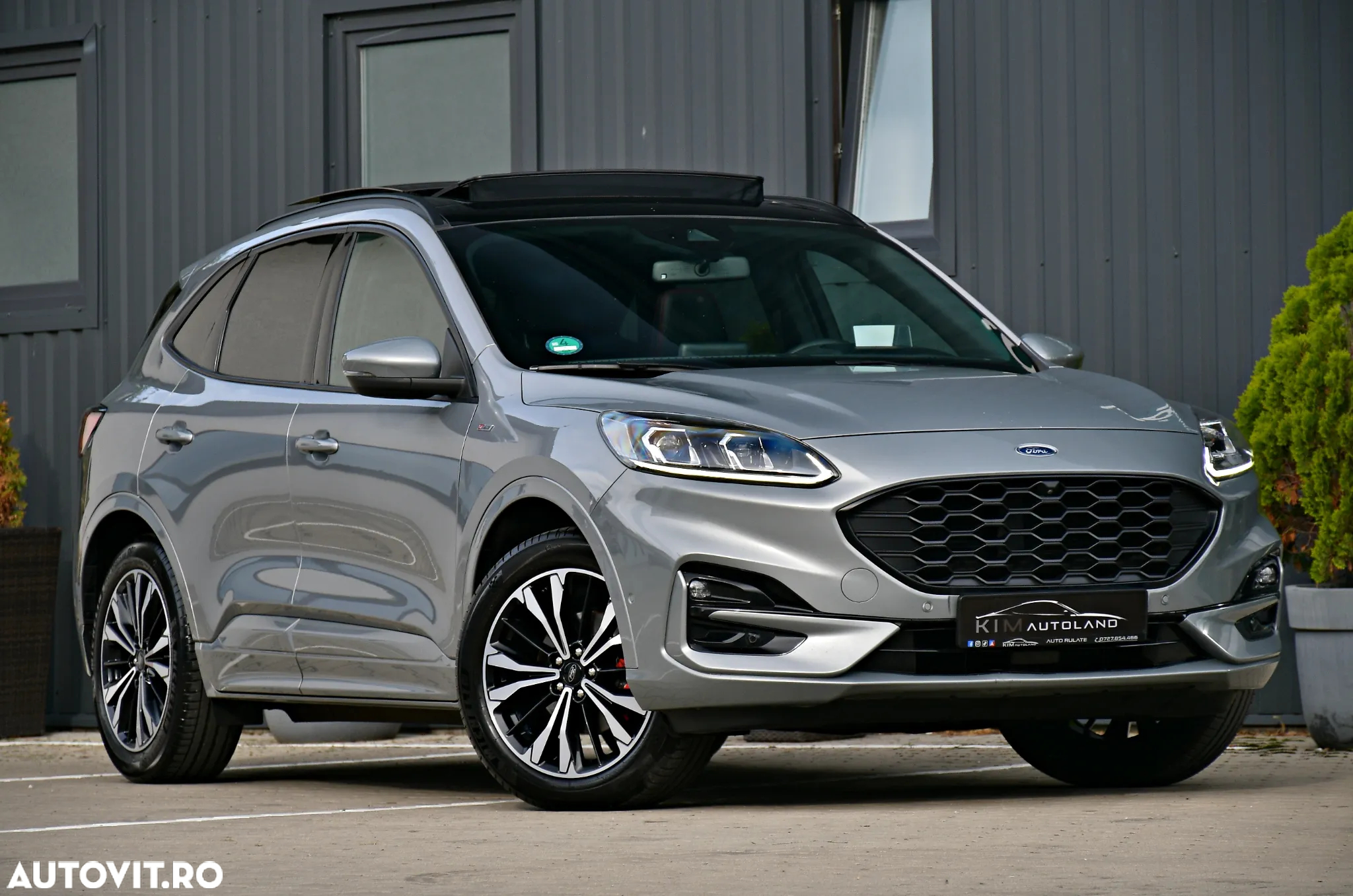 Ford Kuga 2.0 EcoBlue 4x4 Aut. ST-LINE X - 2