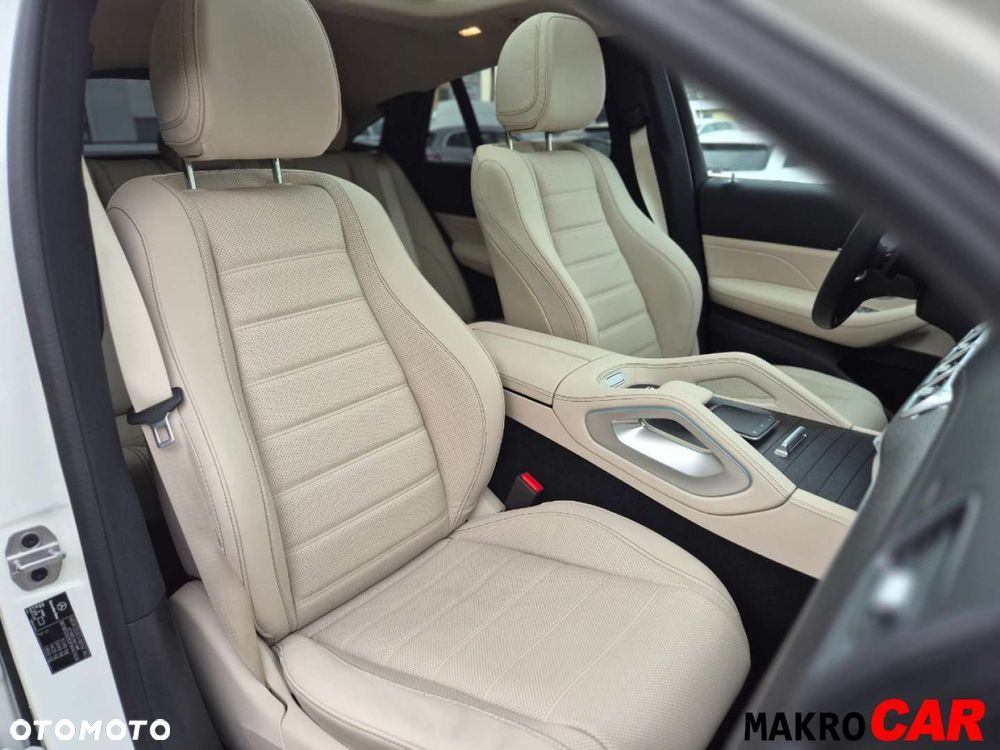 Mercedes-Benz GLE - 24